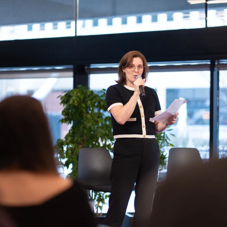 Instagram post from veronikdionroy. This post is in position 4.